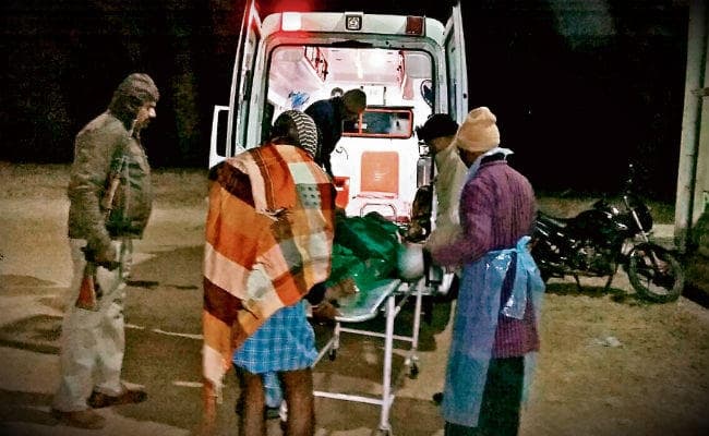 गुमला में भीषण सड़क हादसा : भरनो में ट्रक-ऑटो की भिड़ंत में एक ही परिवार के 11 लोगों समेत 12 की मौत