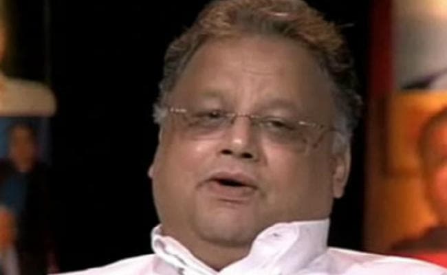 राकेश झुनझुनवाला ने 2017 में शेयर बाजार में कमाया छप्पर फाड़ मुनाफा, आप भी सीखें