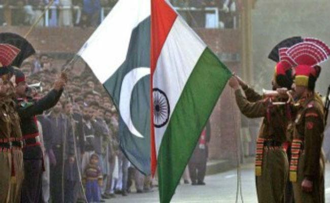 तनाव कम करने को भारत के साथ DGMO स्तर की वार्ता के प्रस्ताव पर विचार कर रहा है पाक