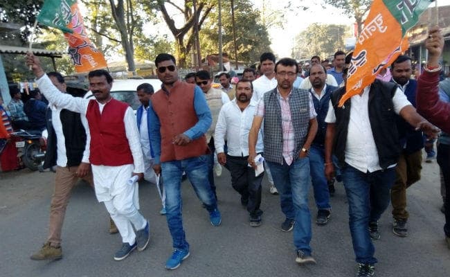 BJP नेता और DTO के बीच मारपीट मामला : राजधनी यादव के समर्थन में भाजपाइयों ने दिया सामूहिक इस्तीफा