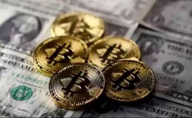Bitcoin की कीमत में भारी गिरावट, एक महीने में हुआ इतना नुकसान…!