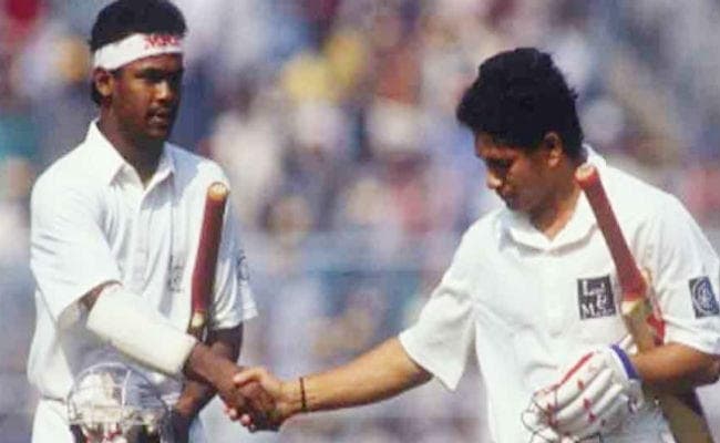 रोते हुए इस खिलाड़ी ने क्रिकेट को कहा था अलविदा, औसत के आगे कहीं नहीं टिकते सचिन-विराट