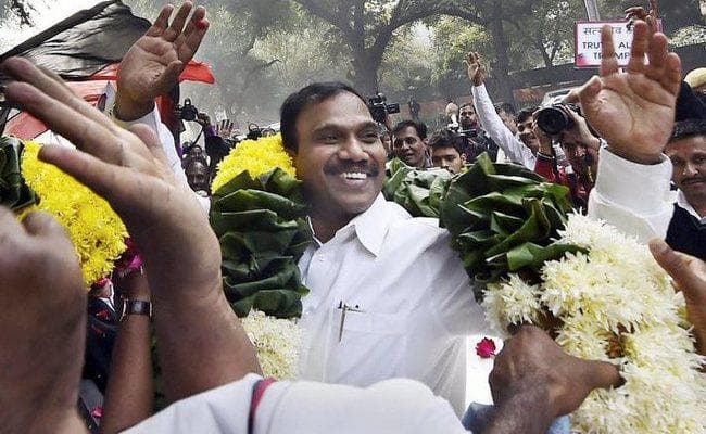 2G घोटाले पर ए राजा ने लिखी किताब: मनमोहन की चुप्पी पर उठाये सवाल, किये कई खुलासे