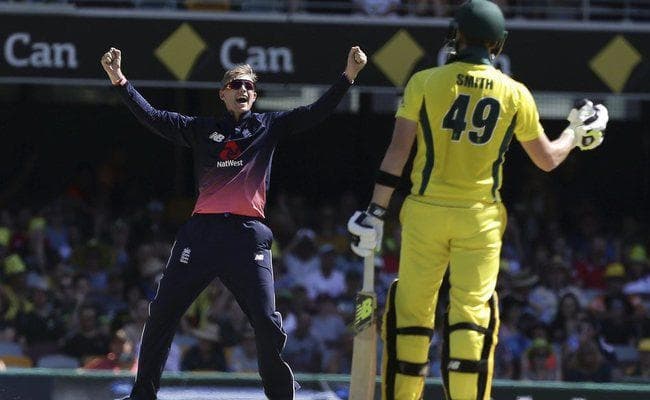 इंग्लैंड का प्रभावशाली प्रदर्शन, आॅस्ट्रेलिया को दूसरे वनडे में छह विकेट से हराया