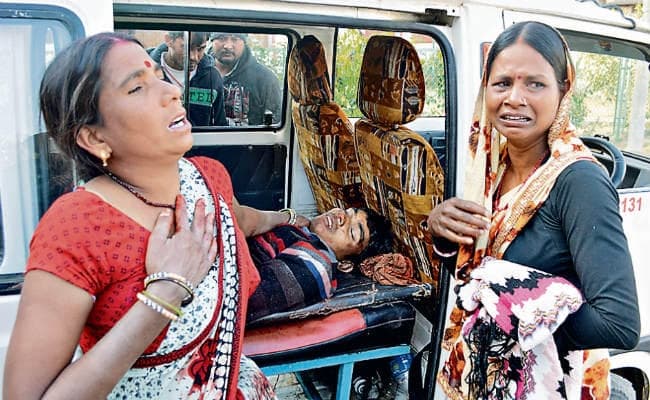 हजारीबाग : बहन से प्रेम करना नागवार गुजरा पिंटू को, संत कोलंबा कॉलेज के विशाल की चाकू घोंप कर दी हत्या