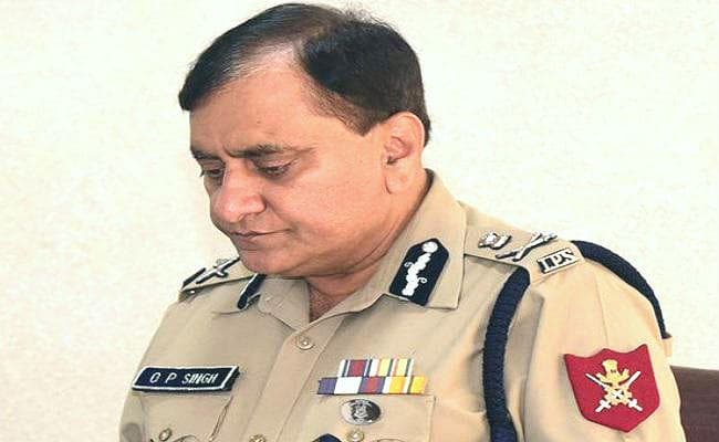 उत्तर प्रदेश पुलिस के नये प्रमुख ओम प्रकाश सिंह ने संभाला पदभार