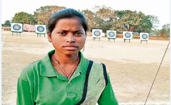 #NationalGirlChildDay: समाज की खींची लकीरों से निकल रहीं आगे हमारी बेटियां