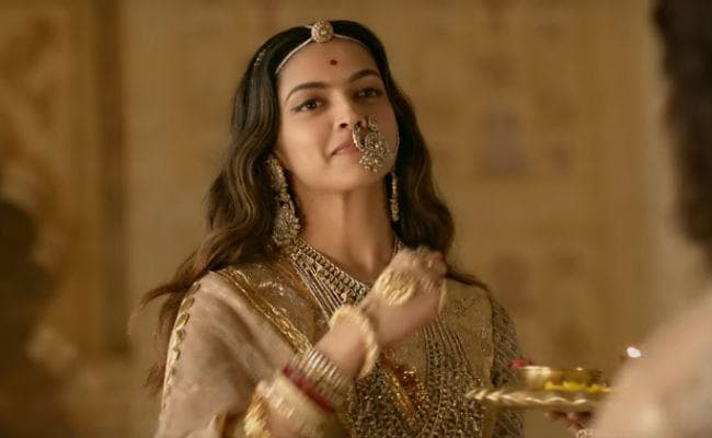 बिना किसी कट के पाकिस्तान में रिलीज होगी ‘पद्मावत''