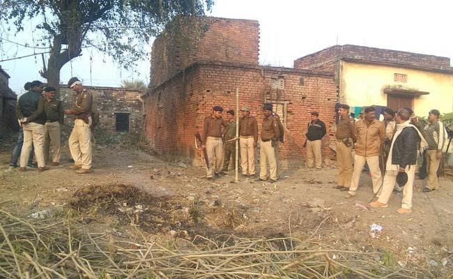 बिहार : ऑर्केस्ट्रा का नृत्य बंद कराने गयी पुलिस पर हमला, कई पुलिसकर्मी घायल