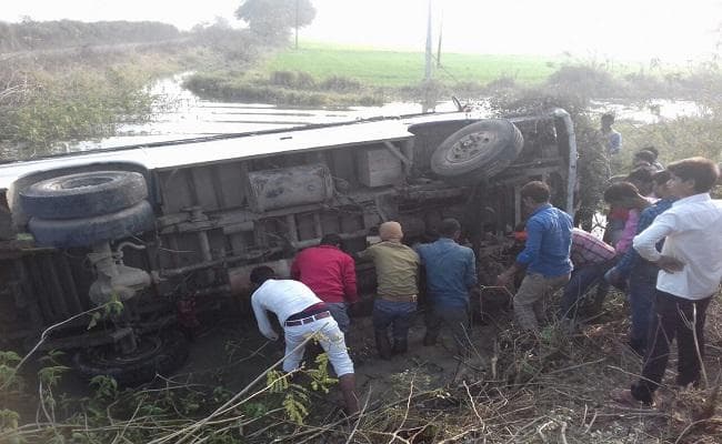 बिहार : सड़क हादसों में 5 की मौत, 33 लोग घायल