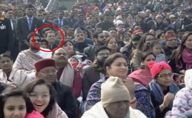 गणतंत्र दिवस समारोह में छठी पंक्ति में बैठे दिखे राहुल गांधी, कांग्रेस ने जताया विरोध