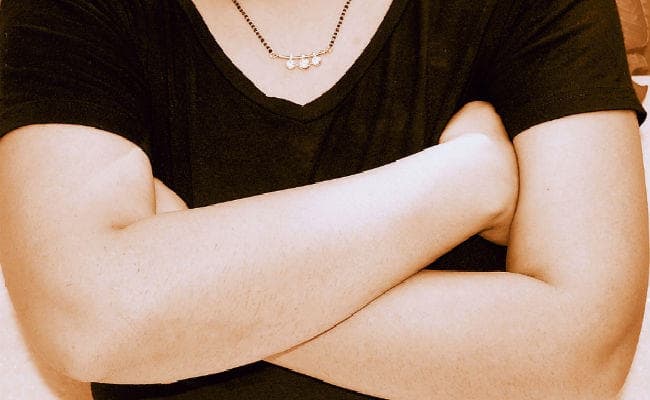 सर्दी में शरीर में तुरंत गर्मी पैदा करता है यह मुद्रा, जानें करने के उपाय