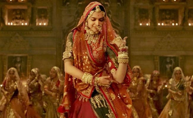 Box Office: ‘पद्मावत'' की शानदार शुरुआत, तोड़ डाले ये रिकॉर्ड्स