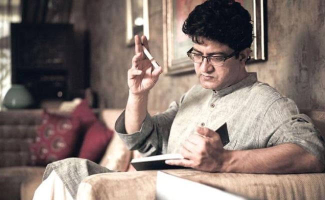जयपुर लिट फेस्‍ट में शामिल नहीं होंगे प्रसून जोशी, कहा- नहीं चाहता मेरे कारण परेशानी हो...