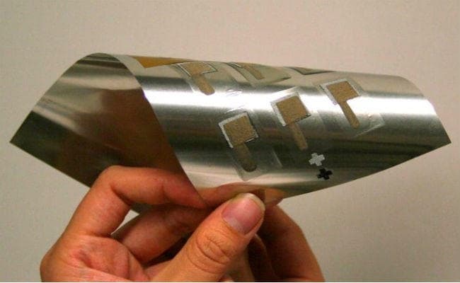 साइंटिस्ट्स ने डेवलप की फ्लेक्सिबल रिचार्जेबल बैटरी, यहां होगा इस्तेमाल...