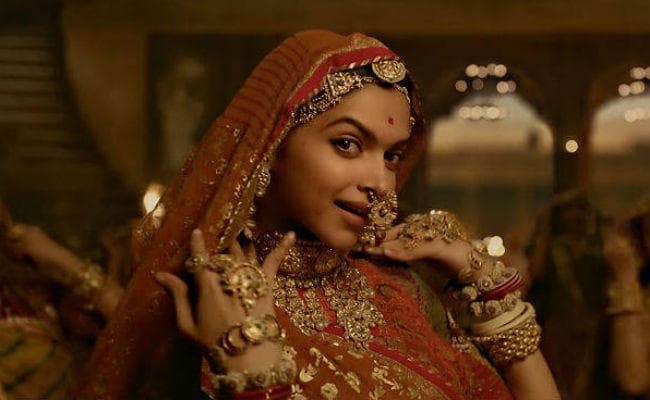 Padmaavat Box Office Collection Day 2: ''पद्मावत'' की कमाई 55 करोड़ के पार, विदेशों में भी सिक्‍का चला