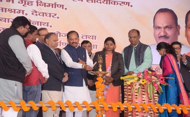 रघुवर दास ने कहा : पंक्चर साटने, केले बेचने के लिए बच्चे पैदा न करें, समृद्ध राज्य के लिए जनसंख्या नियंत्रित रखें