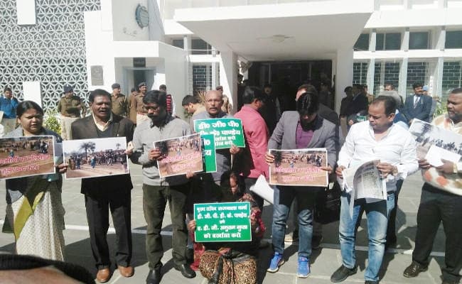 झारखंड विधानसभा : हेमंत सोरेन ने लगाया आरोप, विस अध्यक्ष एक तरफा चला रहे हैं सदन