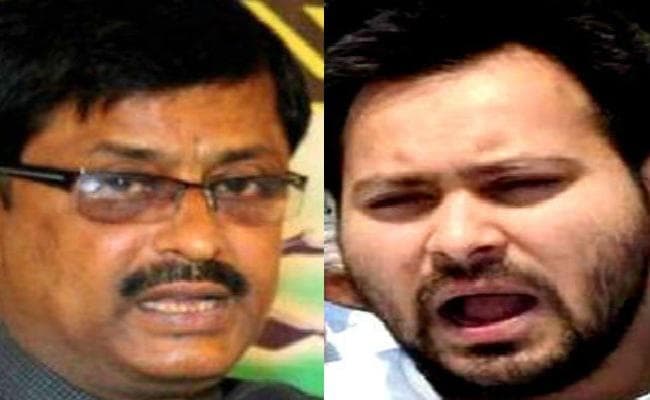 जातिवाद की बात पर एक दूसरे से भिड़े तेजस्वी और संजय सिंह, उसके बाद जो बयान आये...