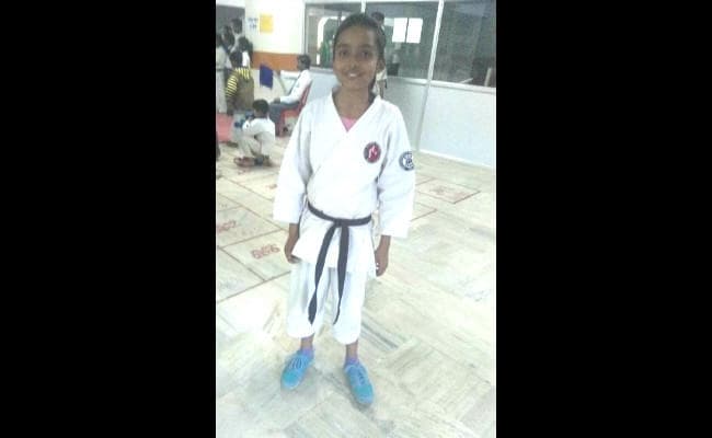 रांची की निहारिका ने स्‍टेट लेवल कराटे चैंपियनशिप में जीते दो मेडल