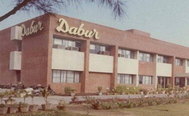 बाबा रामदेव की कड़ी टक्कर के बावजूद डाबर इंडिया को तीसरी तिमाही में 333 करोड़ का मुनाफा