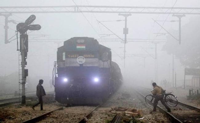 रेलवे स्टेशनों पर फ्री वाई-फाई, एस्कलेटर एवं ट्रेनों में सीसीटीवी, जेटली की पोटली से भारतीय रेल को मिले 1,48,528 करोड़