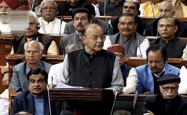 जेटली ने ”स्टैंडर्ड डिडक्शन” लागू कर छीना ट्रांसपोर्ट अलाउंस और मेडिकल रीइंबर्समेंट का लाभ, शेयर से कमाई पर भी टैक्स
