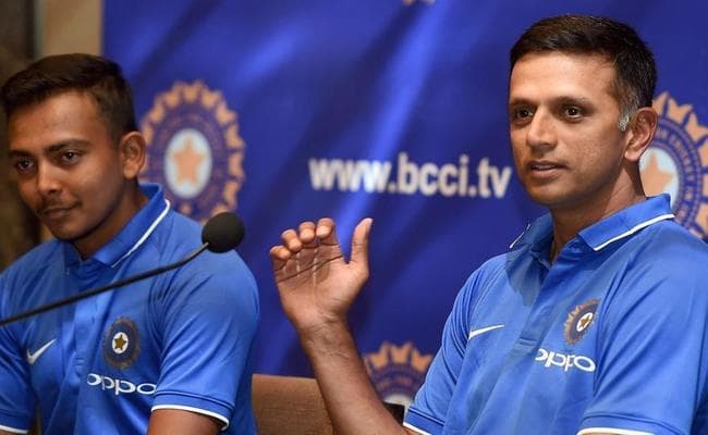 अंडर-19 विश्व कप फाइनल : ‘गुरु'' द्रविड़ की टीम ऑस्ट्रेलिया को चित कर इतिहास रचने की दहलीज पर