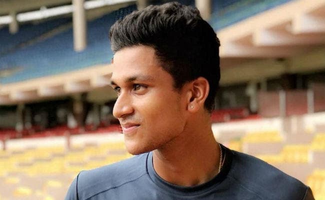 अंडर 19 वर्ल्ड कप : काफी फैशनेबल हैं मनजोत कालरा यानी ''मैंडी''