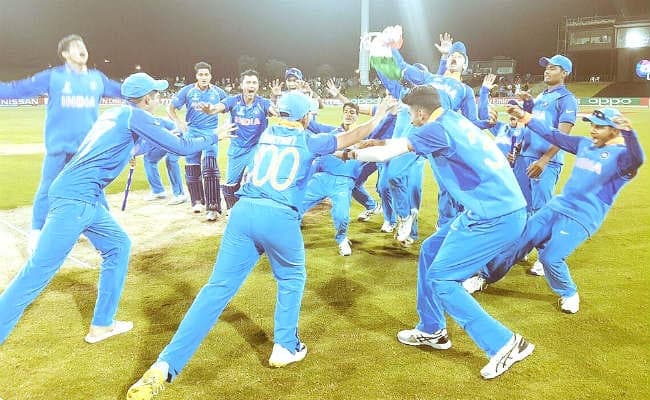 #U19CWC : BCCI ने की इनाम की घोषणा, द्रविड़ को 50 लाख व खिलाडि़यों को 30-30 लाख