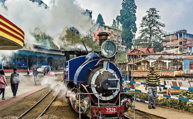 दार्जिलिंग हिमालयी रेल का सुहाना सफर
