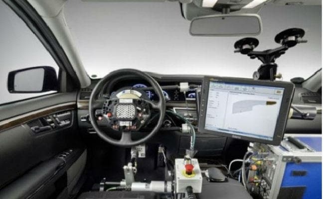 बिहार : भागलपुर के मैकेनिकल थर्ड इयर के स्टूडेंट ने किया कमाल, बिना चालक सरपट दौड़ेगी कार, जानें