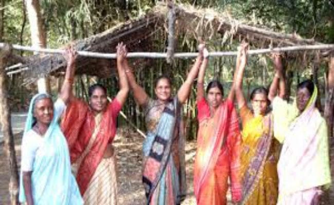 कोलकाता  : विधवा गांव को गोद लेगी राज्य सरकार