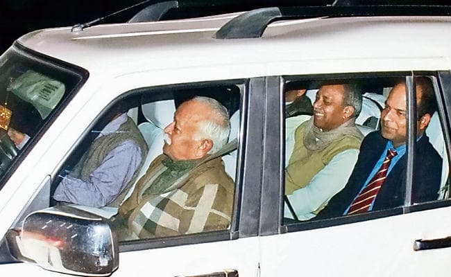 बिहार : मुजफ्फरपुर पहुंचे सरसंघ चालक डॉ मोहन भागवत, आज किसानों के साथ करेंगे बैठक