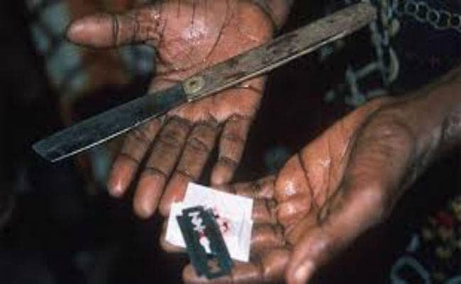 Day of Zero Tolerance : औरतों के खतने का स्याह सच, जानें कैसे किया जाता है genital mutilation