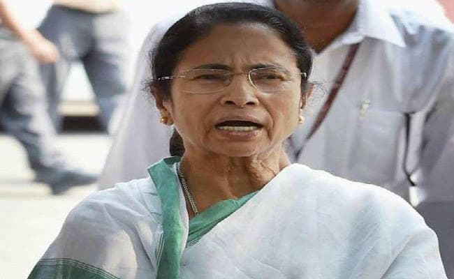 ममता बनर्जी : ने किया पहाड़ पर विश्वविद्यालय का एलान