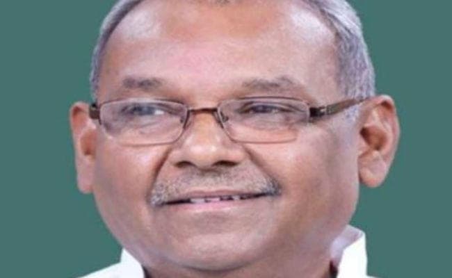 अपनी ही सरकार पर भाजपा सांसद ने कसा तंज कहा- पीएम मोदी कितने ही सपने देख लें...