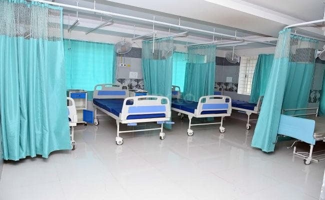 सिमडेगा : बेबस हुए परिजन, पैसे के कारण कोलकाता का अस्पताल नहीं दे रहा शव