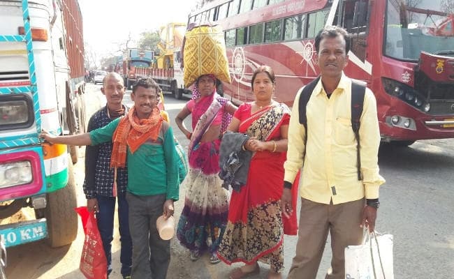 IN PICS : बिहार-झारखंड की लाइफलाइन ठप, कोडरमा के दोनों ओर लगा 20 KM लंबा जाम