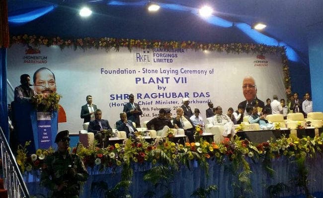 सीएम ने खरसावां में RKFL प्लांट का किया शिलान्यस, 1500 लोगों को मिलेगा रोजगार