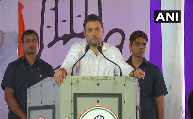 बेल्लारी में बोले राहुल, मोदी जी पर नहीं, हमपर करें भरोसा