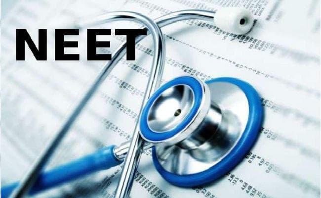 विदेश से MBBS करने के लिए भी पास करना होगा NEET !
