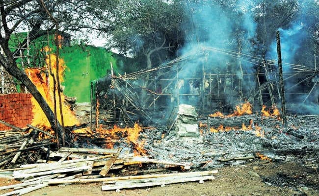 जमशेदपुर : ....जब सिगरेट के चिंगारी से गोदाम हुआ राख