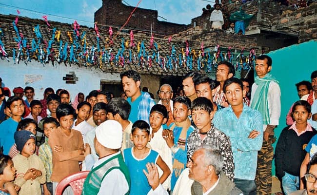 बिहार : सर्टिफिकेट के अनुसार 18 साल से 4 माह कम थी छात्रा की उम्र, पुलिस ने रूकवा दी शादी