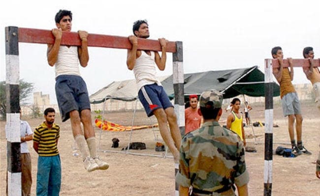 सेना में भर्ती होने का ये है रास्ता, जल्दी क्लिक करें