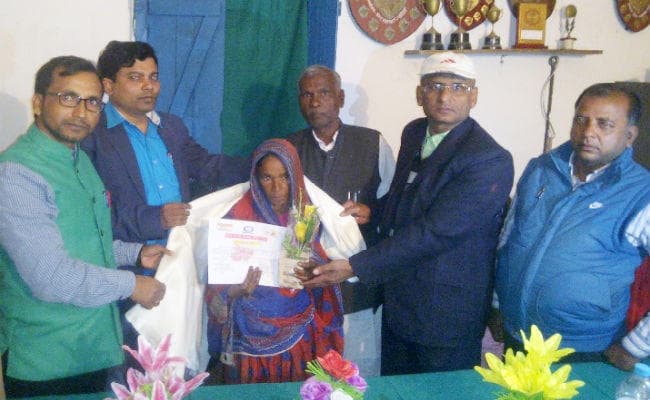 भीख मांग कर अमीना ने बनाया शौचालय, समाज के लिए बनी मिसाल