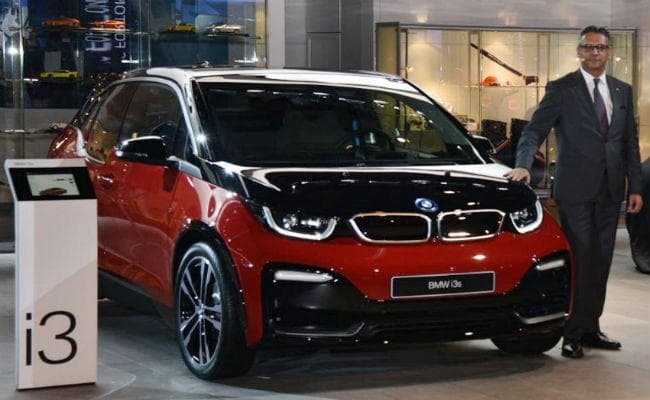 Auto Expo 2018 में BMW ने पेश की Electric Car i3s, फुल चार्ज में चलेगी 280km