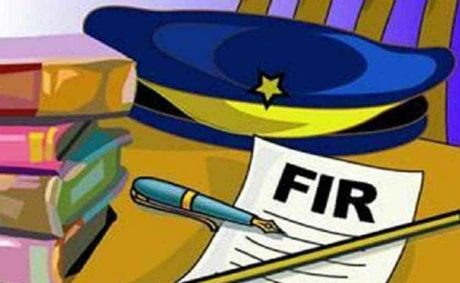 डॉ. एसएस माल व अस्पतालों पर प्राथमिकी दर्ज करने का आदेश