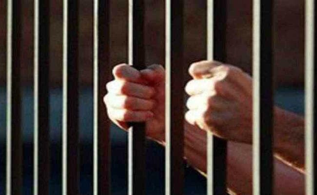 कोलकाता : प्रेमिका के पिता की हत्या का आरोपी गिरफ्तार