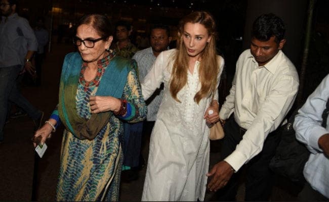 क्‍या मां सलमा ने सलमान खान और यूलिया वंतूर के रिश्‍ते को दे दी है मंजूरी...?